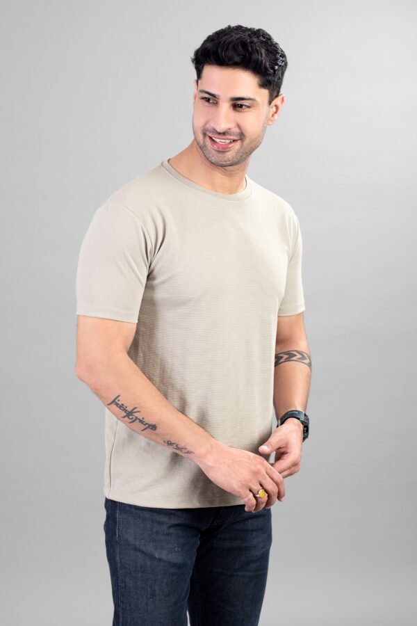 Off White Ribbed Style Cotton Regular Fit T-Shirt - Image 3